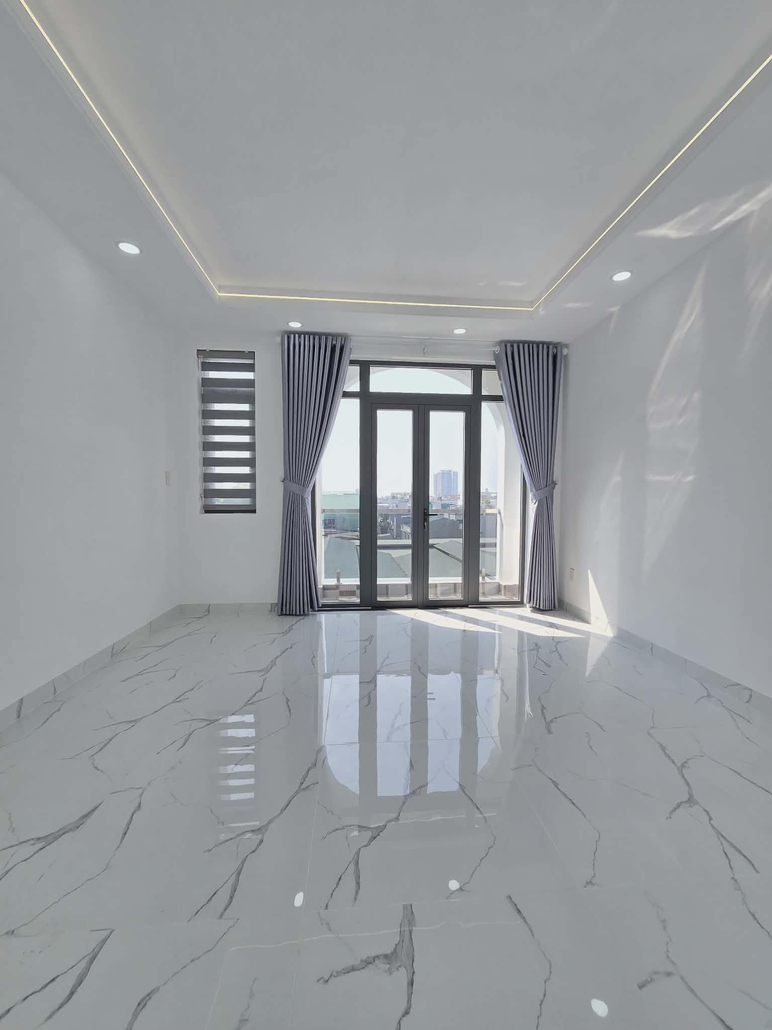 Bán nhà hẻm 413 Lê Văn Quới: Siêu phẩm 5 tầng "xe hơi ngủ trong nhà" ngay Ngã Tư Bốn Xã